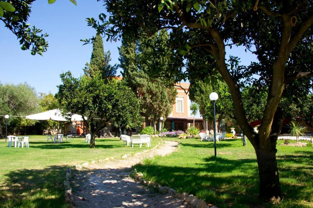 Agriturismo Santa Chiara Alezio Exterior foto