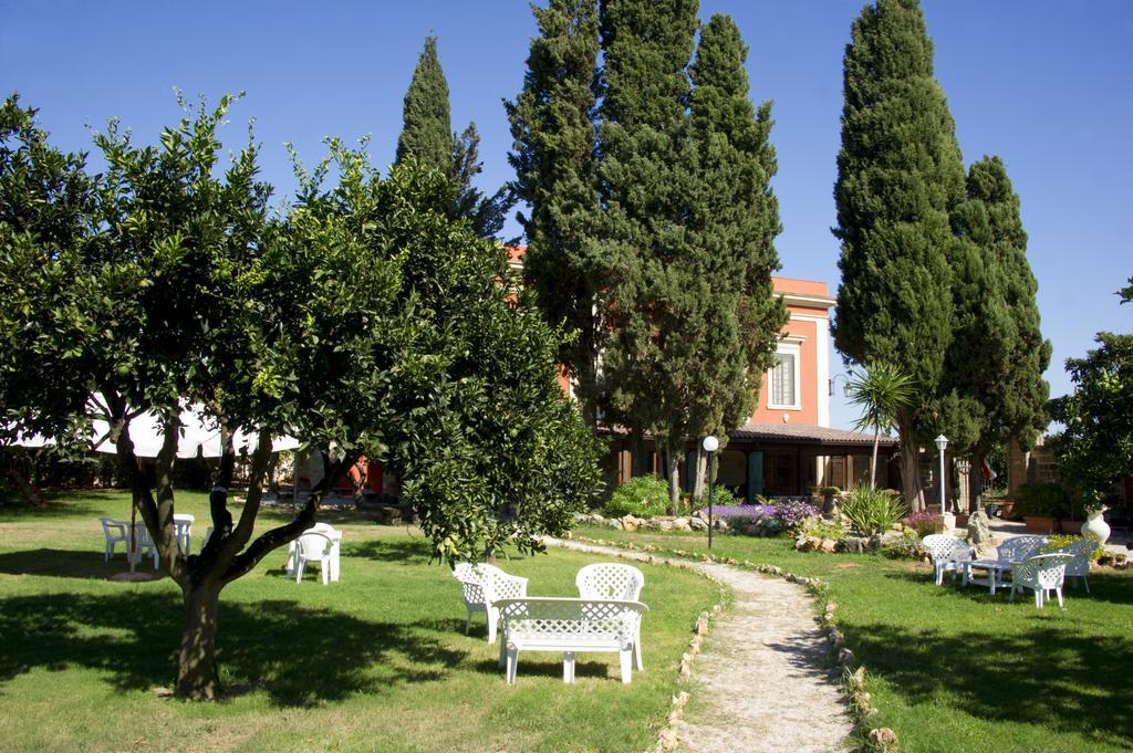 Agriturismo Santa Chiara Alezio Exterior foto