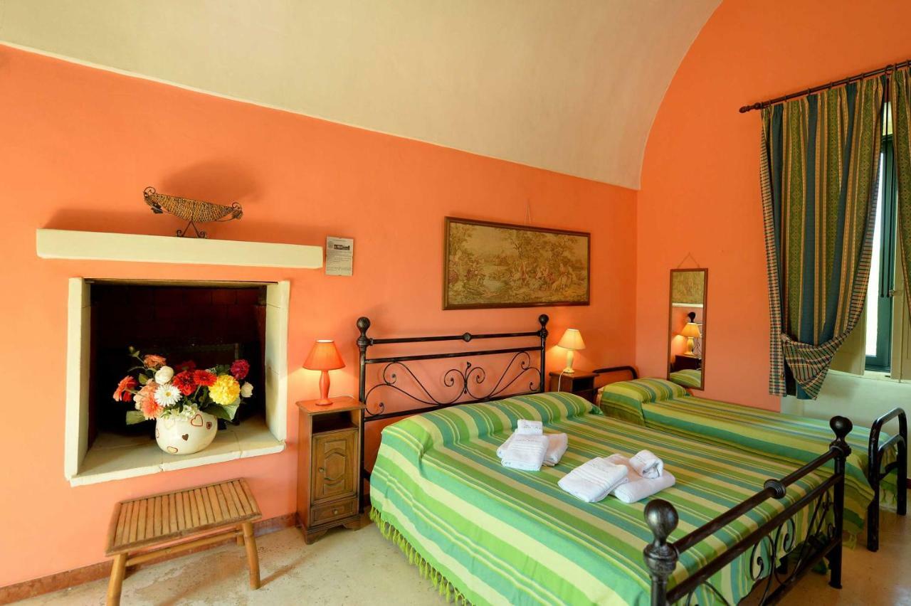 Agriturismo Santa Chiara Alezio Exterior foto