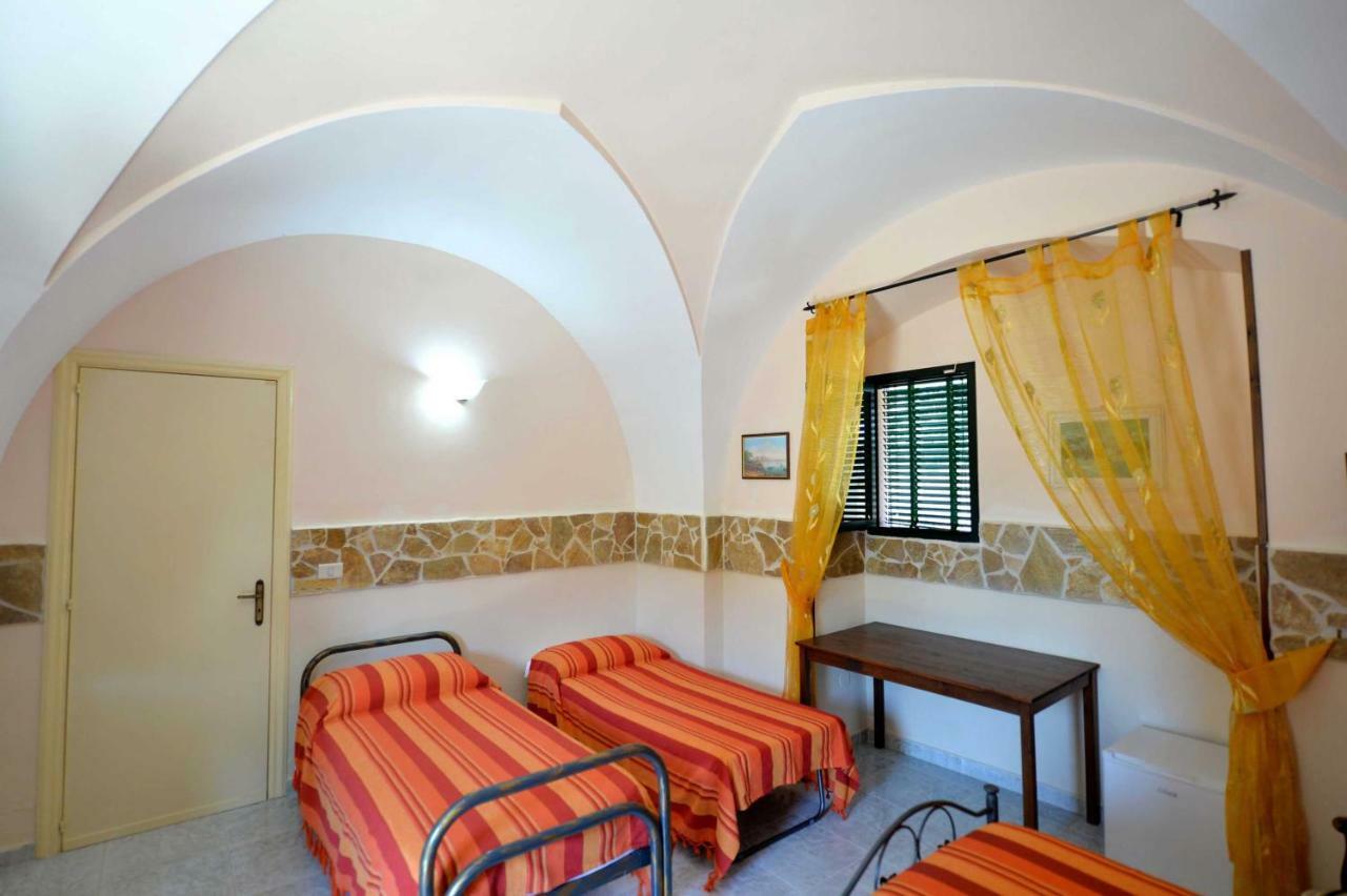Agriturismo Santa Chiara Alezio Exterior foto